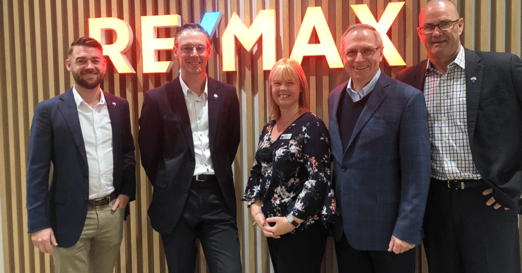 New owners for RE/MAX on Bribie Island