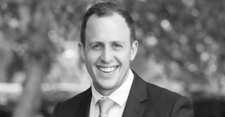 Daniel Burrett