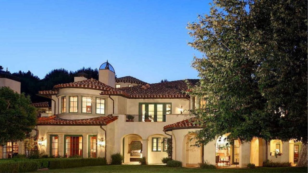 Dwayne Johnson mansion