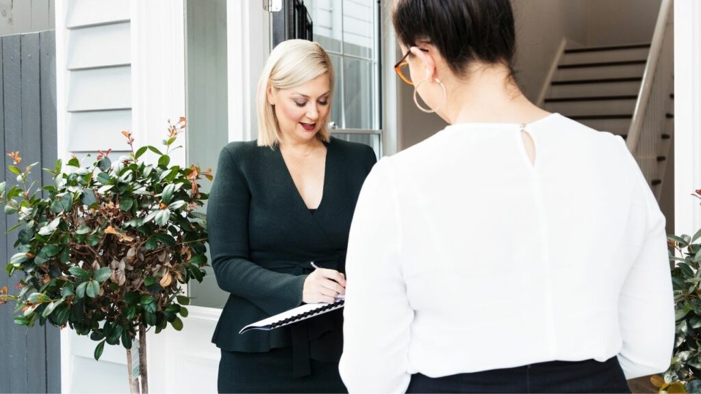 Real estate coach Sherrie Storor has a focus on agent photoshoots