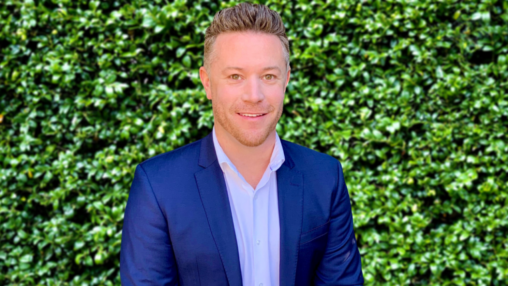 frontline workers stu benson dads of the hills sydney