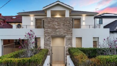 Tony Nico and Michael Tringali's 66-day collaborative campaign delivers timely private treaty result for five-bedroom Russell Lea house.