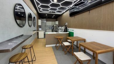 Nicholas Armstrong-Smith secured the sale of a hotly contested Bondi retail shop that exceeded vendor expectations at $830,000.