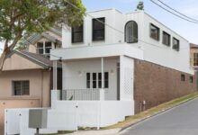 Nick Papas of Agents & Co secures off-market sale of four-bedroom Coogee home through strategic buyer coordination and pre-Christmas timing.