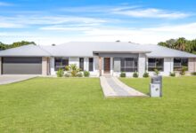 Adam de Jong secures $1.27 million for a five-bedroom Kinka Beach home in just 14 days using strategic multi-channel marketing.