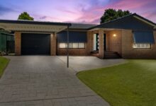 Anna sold a three-bedroom Ambarvale home for $1.015 million in 24 hours after strategic Friday listing generated eight offers.