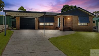 Anna sold a three-bedroom Ambarvale home for $1.015 million in 24 hours after strategic Friday listing generated eight offers.