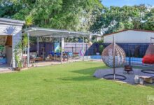 Selena Berry sells four-bedroom Yeppoon home for $790,000 through strategic campaign that attracted multiple investor offers for coastal property.