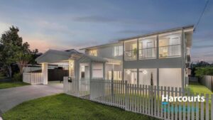 Six buyers battle for renovated Chermside home after campaign reset