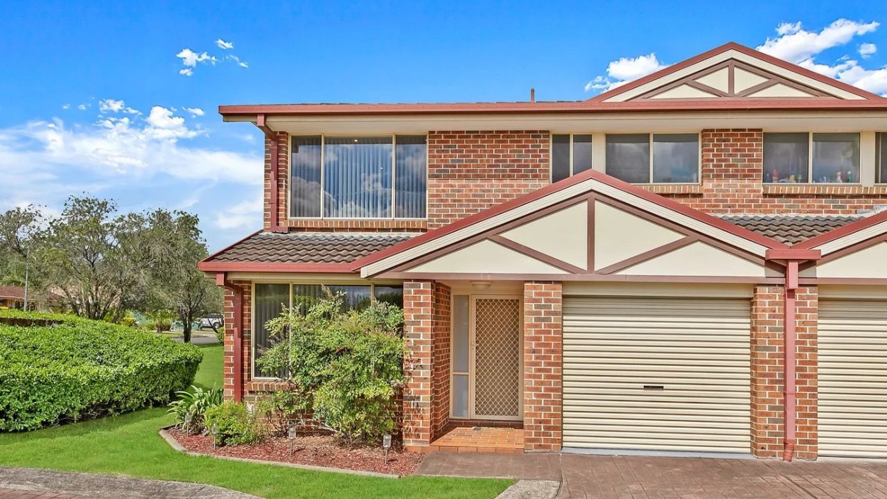 Kings Park townhouse sold for second time under same agent setting suburb record again