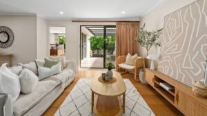 Bruce townhouse attracts four buyers in seven days with database-driven campaign