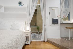 Heritage studio in Potts Point's Francis Hall attracts 185 enquiries