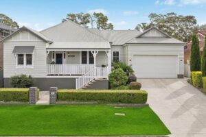 Sydney couple's six-month search ends with Lambton street record after 75 inspections