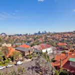 Off-market apartment sale saves vendor $15,000 while securing harbour views buyer