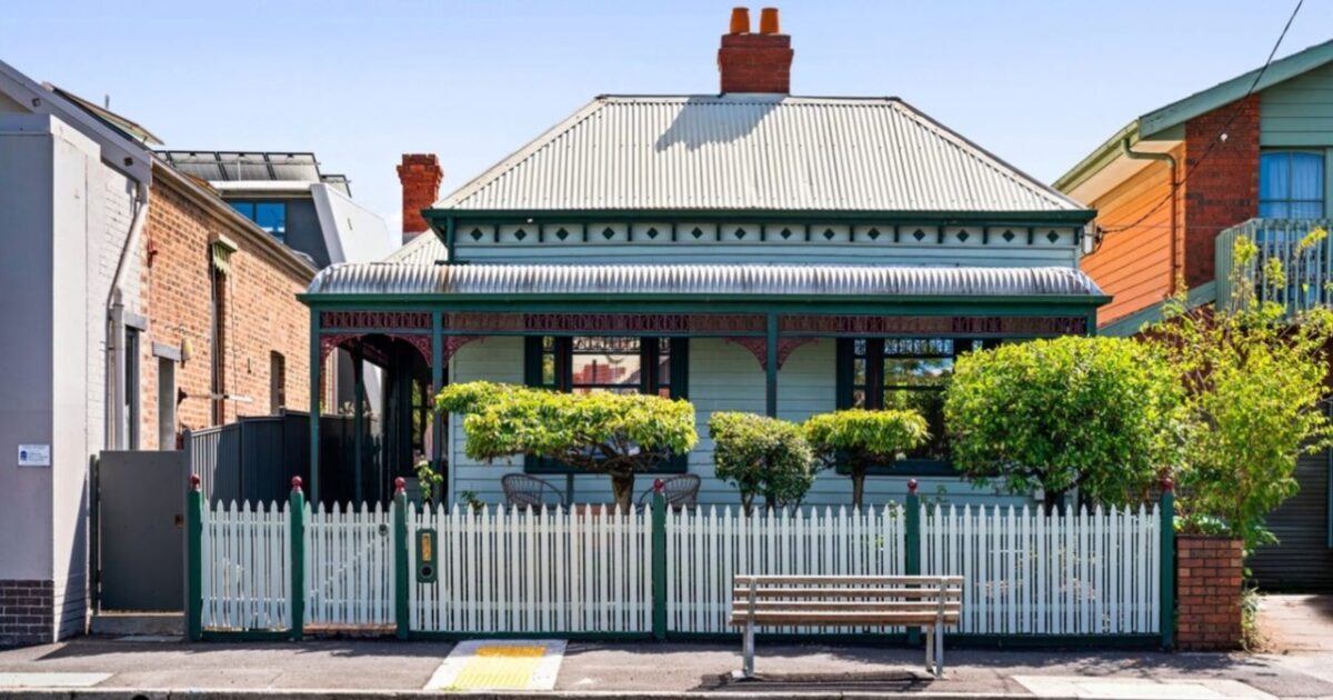 Brunswick bungalow nets $140,000 premium with expression of interest strategy