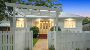 Hide-and-seek video and friend referrals seal $2.11m Macmasters Beach cottage sale for Baraka Leporte