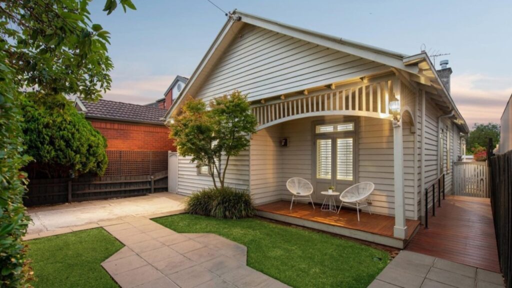 Young family bids from Japan to secure Kew Edwardian home after comprehensive estate preparation