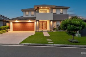 Flexible viewings and auction-day barbecue draw nine bidders to 52 Sims Street, Moorebank home