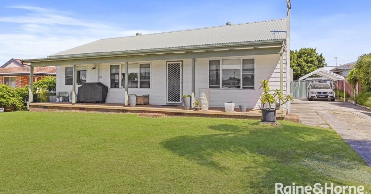 Investors submit 150 offers in seven-day dual-income property campaign