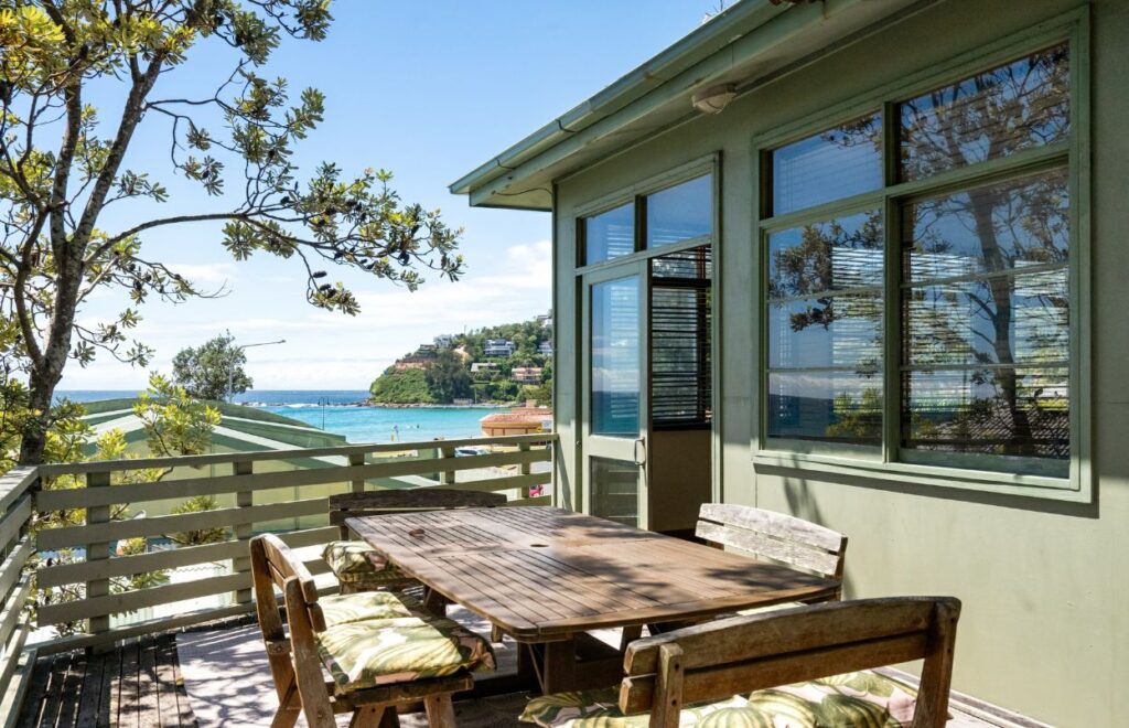 Image: LJHooker Palm Beach