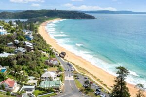 Image: LJHooker Palm Beach