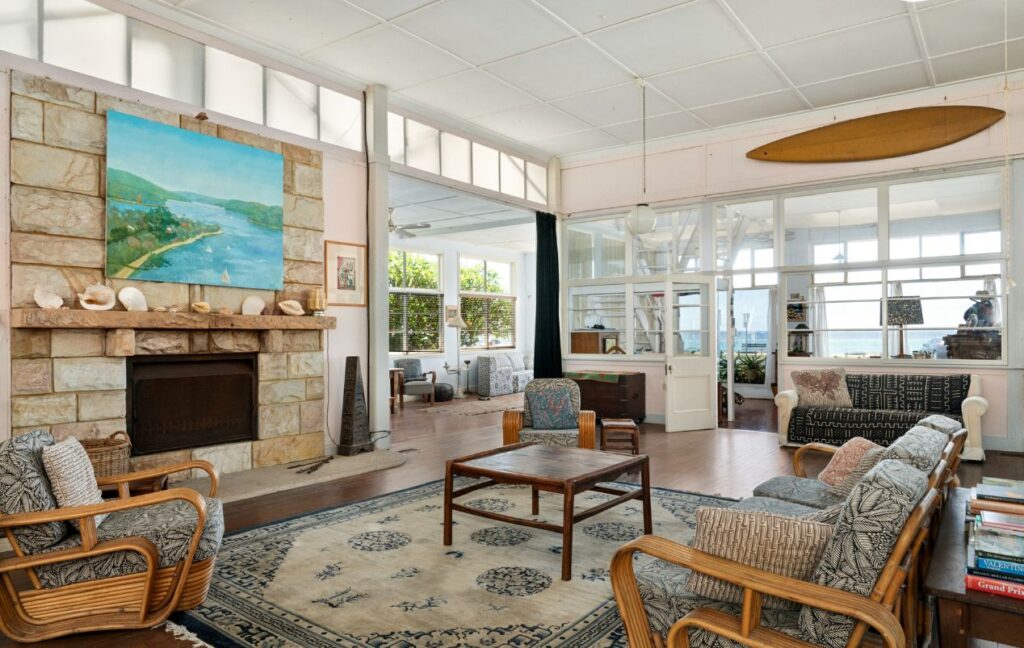 Image: LJHooker Palm Beach