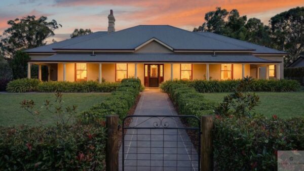 Real-time market read delivers $2.05 million Picton acreage sale