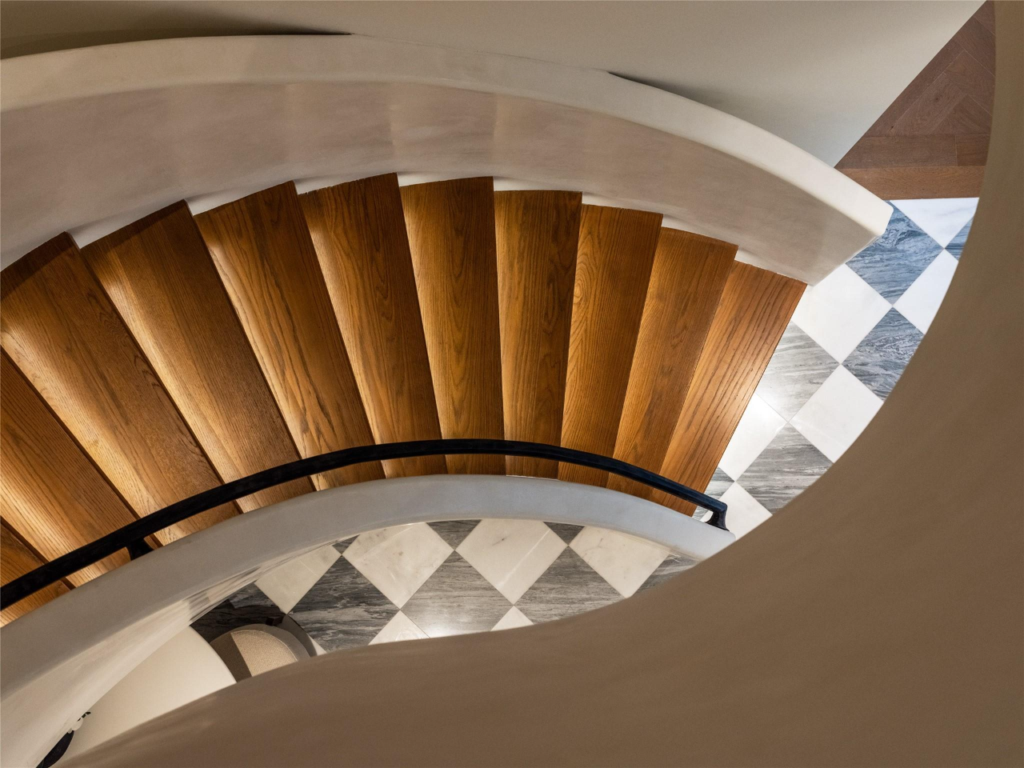 Bob McNair's Houston penthouse. Photo: elliman.com