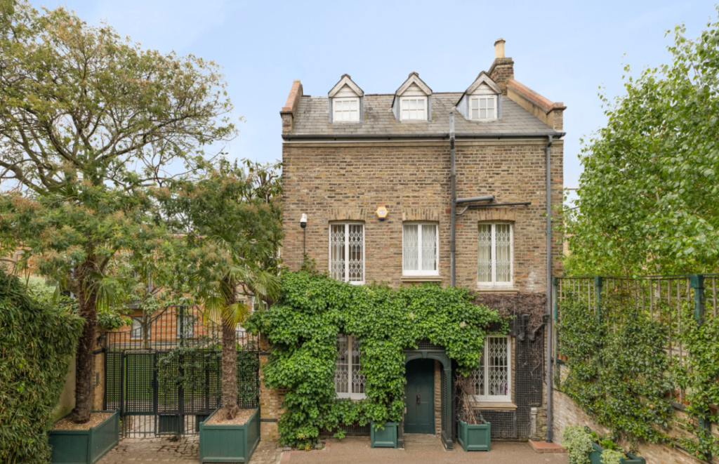 Jemima Goldsmith lists her West London home of nearly 30 years for A$11.6 million as she prepares to remarry and relocate. Photo: sothebysrealty.co.uk
