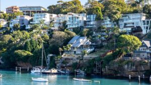 New data shows widening value gaps in Sydney’s prestige suburbs as mortgage stress rises and tax changes reshape investor demand. Image: Getty