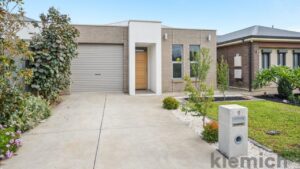 Unconditional offer trumps higher price in Seaton settlement chain sale
