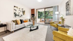 Regional buyer secures Waverton apartment after single in-person viewing on auction day