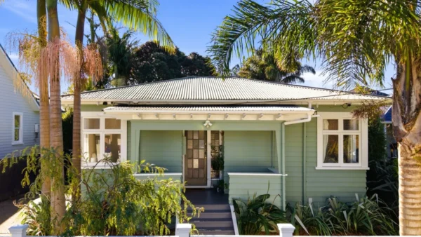 Former NZ Prime Minister Dame Jacinda Ardern and husband Clarke Gayford list their Auckland family home ahead of an 8 July auction.
