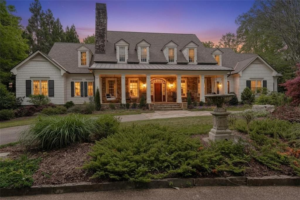 Josh Brolin lists his Atlanta estate for A$7 million. Photo: compass.com