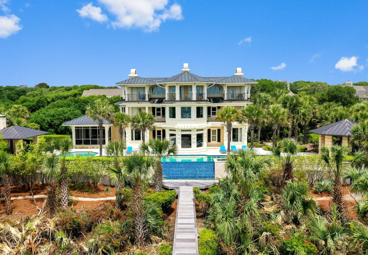 Photo: www.zillow.com