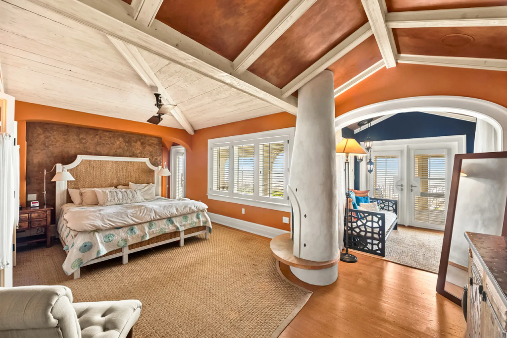 Photo: www.zillow.com