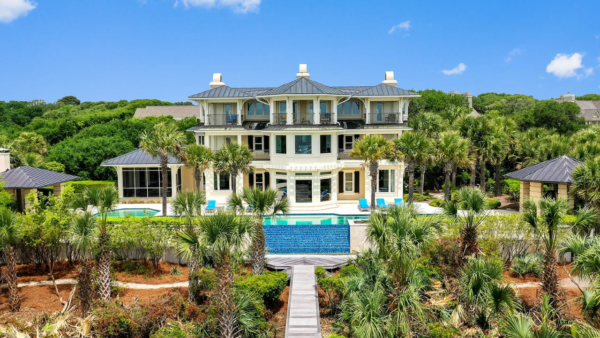 Photo: www.zillow.com