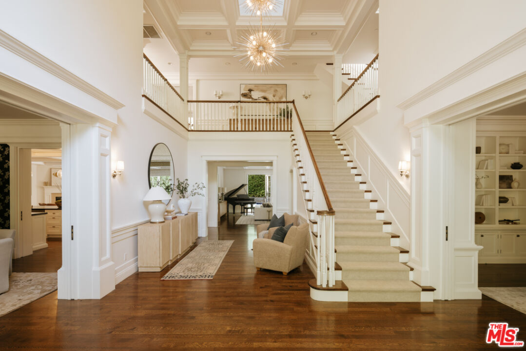 Sarah Michelle Gellar and Freddie Prinze Jr. list their Brentwood family home of 13 years for A$14.7 million.