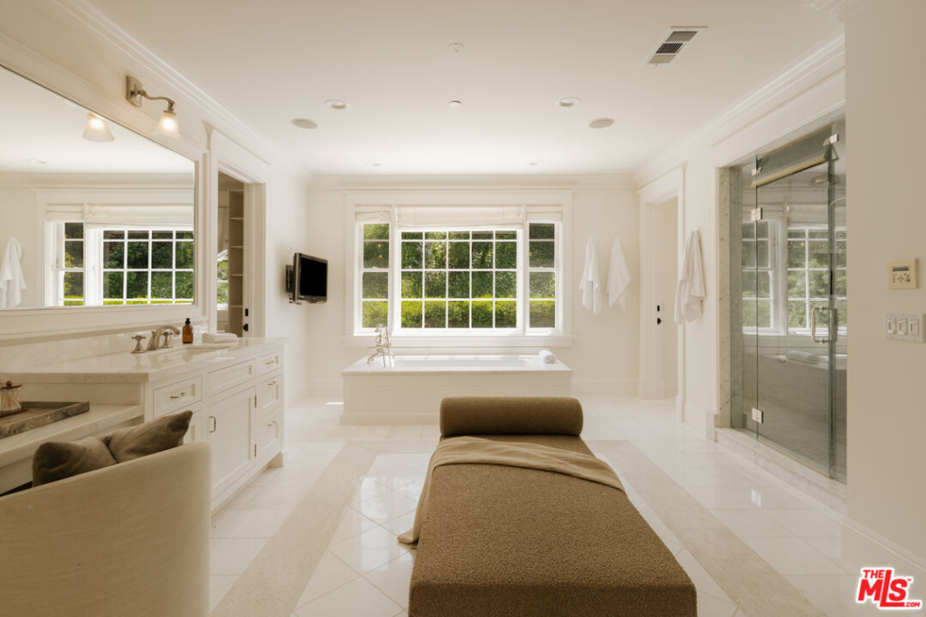 Sarah Michelle Gellar and Freddie Prinze Jr. list their Brentwood family home of 13 years for A$14.7 million.