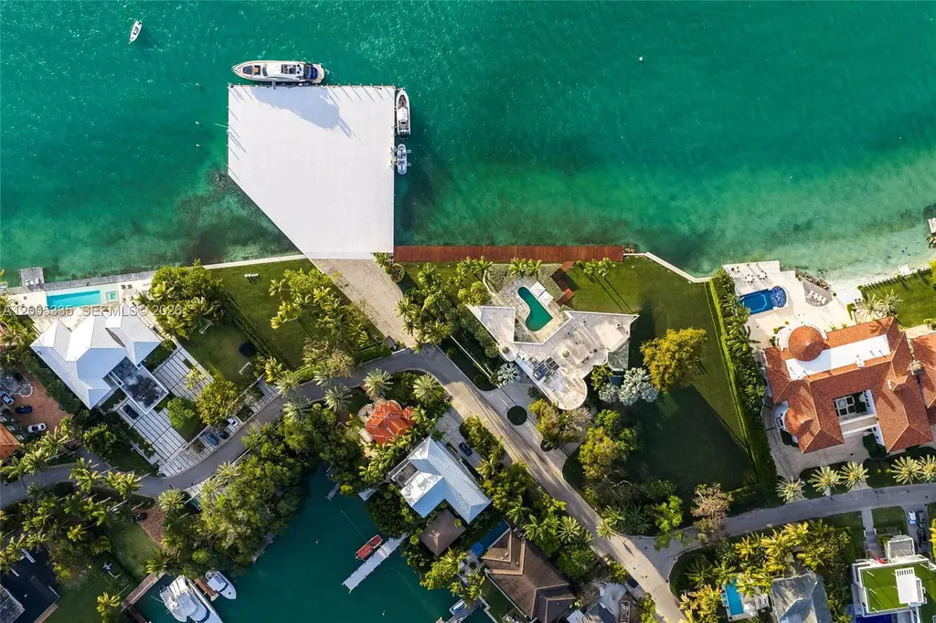The Florida estate featured in Scarface and once part of Nixon's Winter White House lists for A$332 million. Photos: coldwellbanker.com