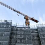 The Minns Government removes penalising surcharges on global capital as experts warn targeting international builders has starved Sydney of vital apartment construction. Image: Getty