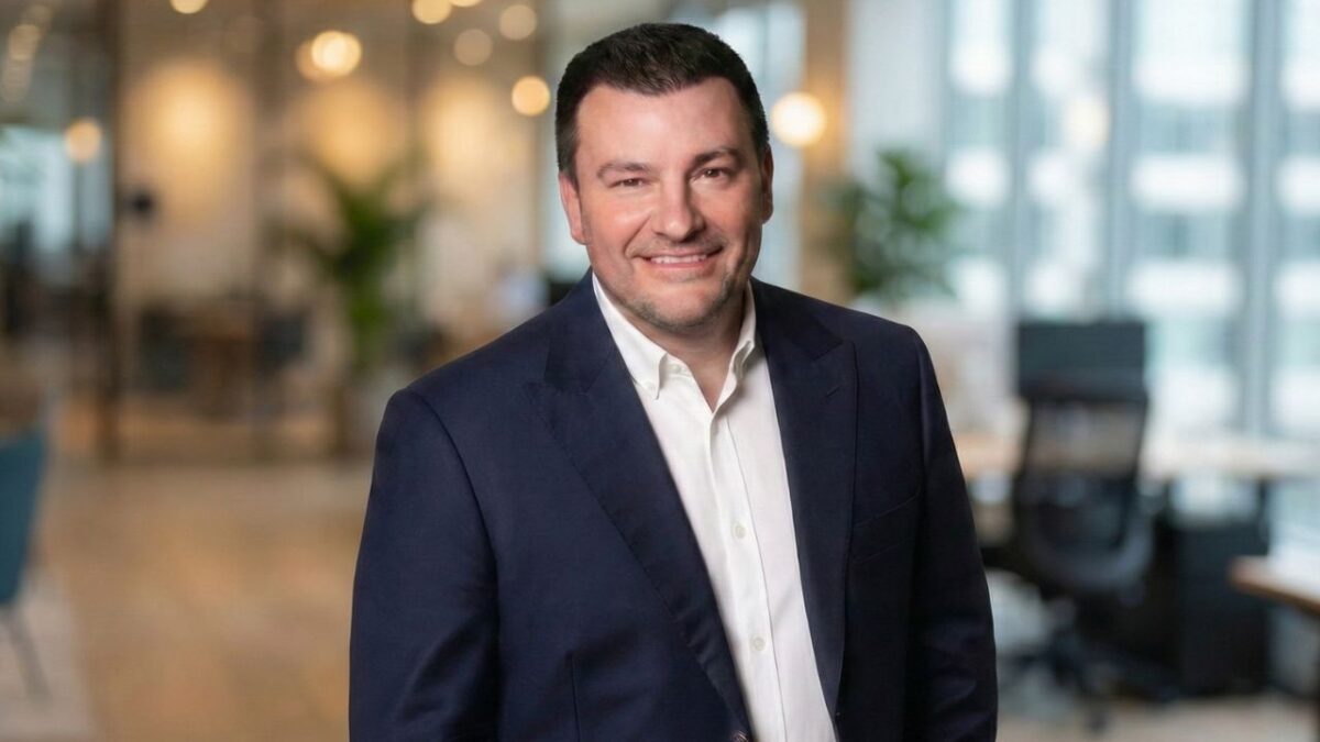 How Leo Edwards built a reach to rival the portals