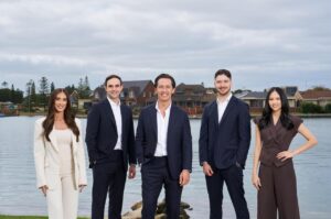 Rick Schultz opens Ray White Albert Park