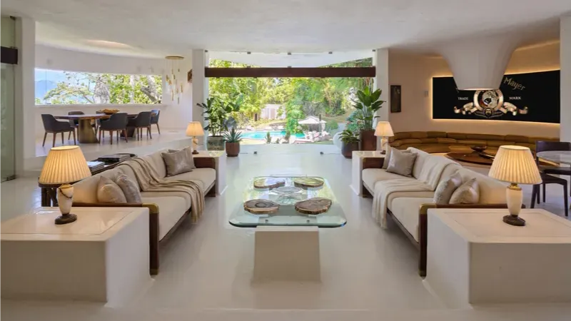 Image: beauchampestates.com