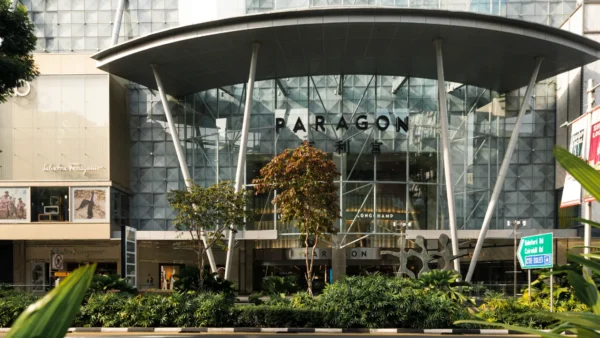 The premier retail and medical podium Paragon on Orchard Road, which changed hands in a landmark SG$3.9 billion (A$4.33 billion) acquisition by CapitaLand Integrated Commercial Trust. Image: Getty