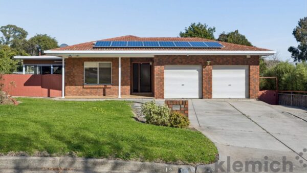 Transparency strategy delivers five offers in six days for Urrbrae fixer-upper