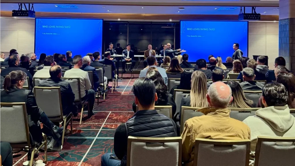 First National Daystar co-owner Michael Sleiman hosted ‘Network Night – A Night with the Experts’ for homeowners, investors and first- home buyers who sought answers about taxation changes, finance and the property market. Image: Supplied