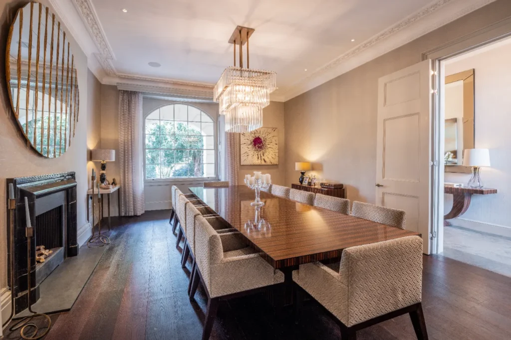 Hanover Terrace property and mews, photo credit: Aston Chase