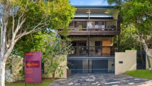 Nicole Carter's strategic pivot delivers $2.8m Currumbin sale to lifestyle buyers