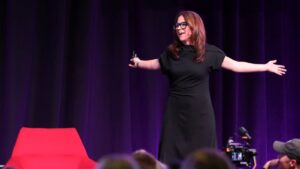 Fiona Blayney tells PM/ONE agents to stop selling tasks